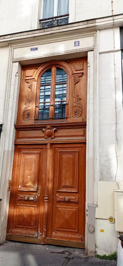 Appartement Studio In Montmartre à Paris Extérieur photo